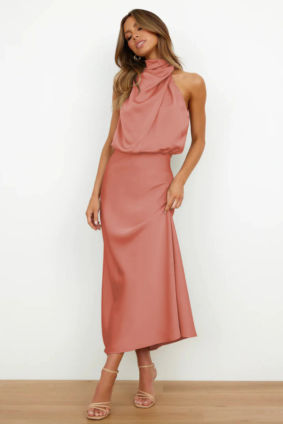 Lydia™ | Lange halterneckjurk